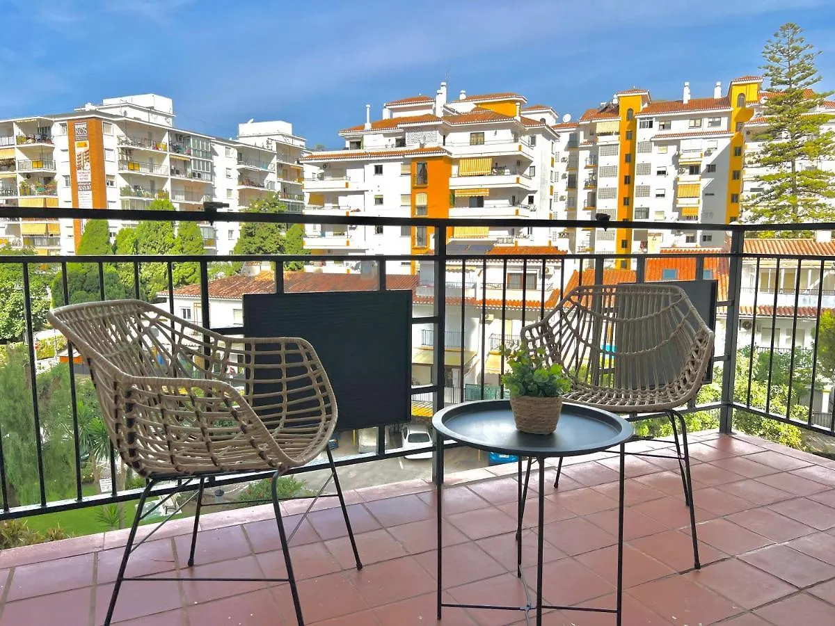 Cozy And Quiet, Pax7 Los Boliches, 3D, 2B, Pool And Close To The Beach Fuengirola Apartment